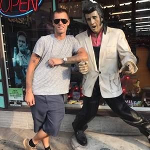 Meet your Posher, John